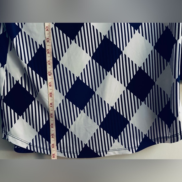 3/$10 bundle deal New York & Company Medium Women's Blouse Blue white Black M - Picture 5 of 7